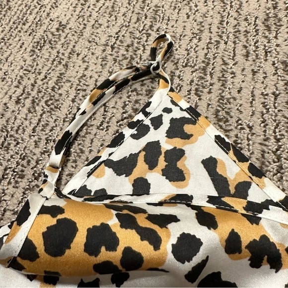 Aritzia Babaton Satin Cheetah Print Tank Top - Picture 7 of 10